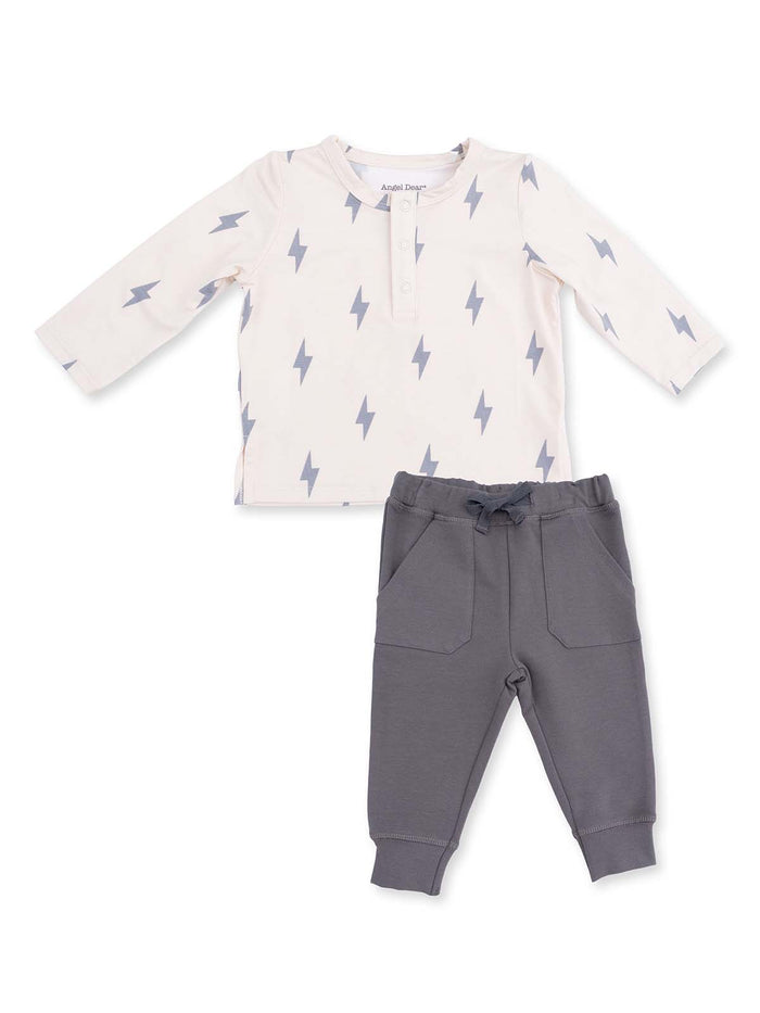 Light gray infant set featuring a long-sleeve lightning-patterned top and matching pants.