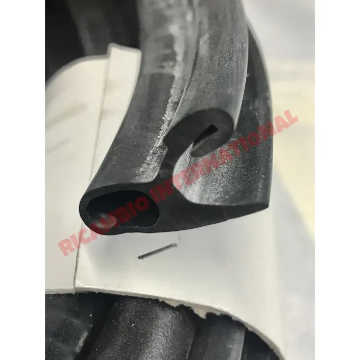 Rear Trunk Boot Rubber Seal - Fiat 130 - Rubber Seals